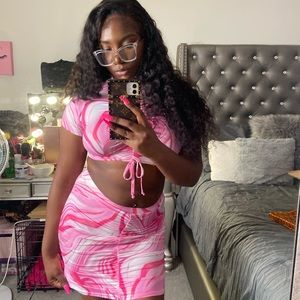 Pink Boohoo Marble Print Ruched Crop And Skirt Set